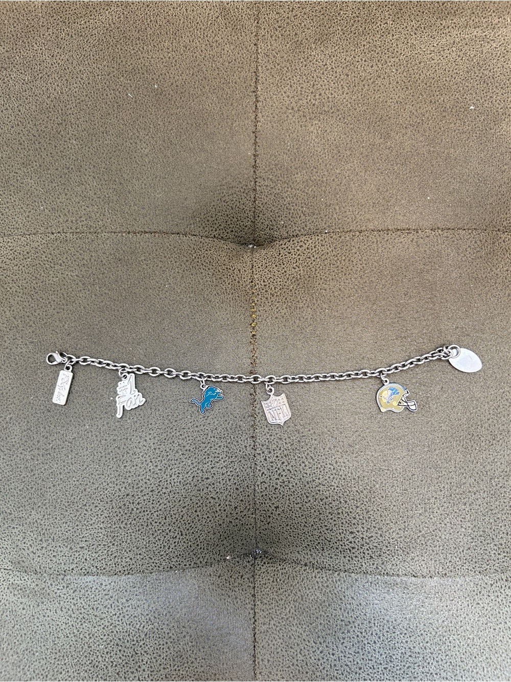 Vintage Silver-Tone Detroit Lions Football Charm Bracelet